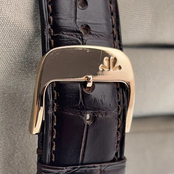 Jaeger-LeCoultre Master 41mm Ultra Thin 18k Rose Gold Champagne Dial Q1332511 - Picture 8 of 9